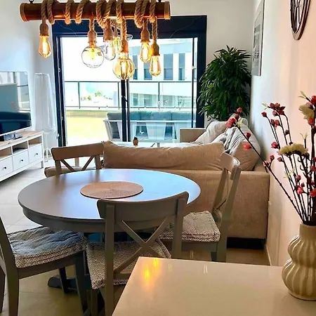 13 Iconic Vista Playa Apartment Alicante