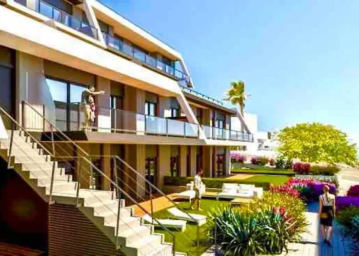 13 Iconic Vista Playa, Bloque 8 Appartamento *