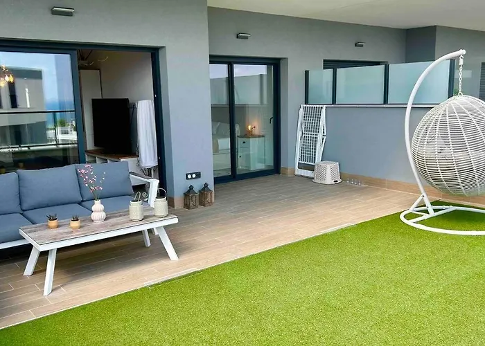 13 Iconic Vista Playa, Bloque 8 *